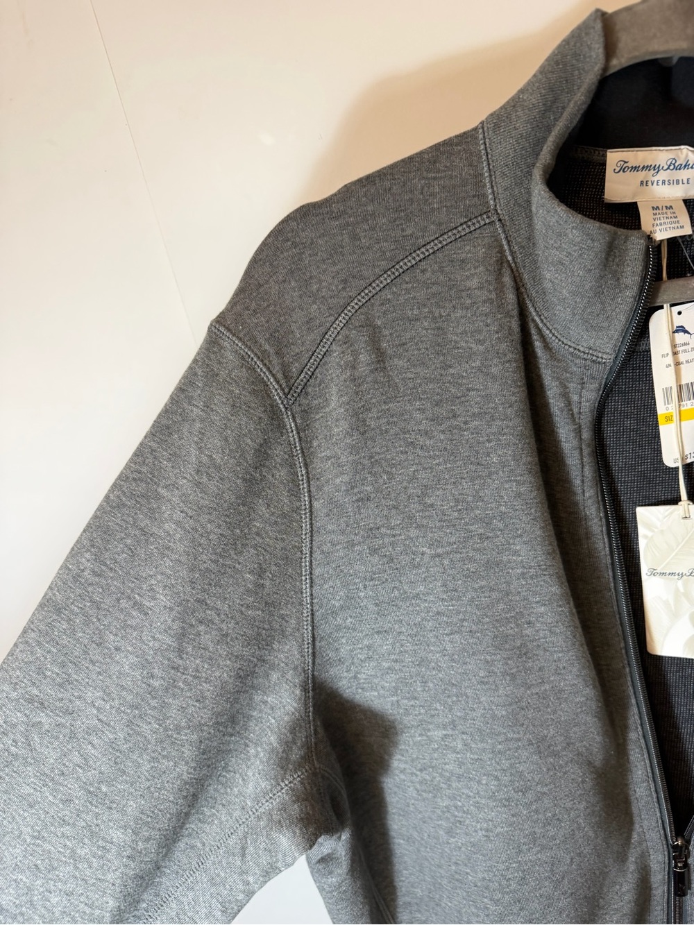NWT Tommy Bahama Men’s Gray Full-Zip Sweater Jacket - Picture 3 of 8